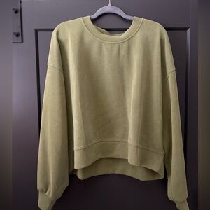 Lululemon Perfectly Oversized Cropped Crew, Softstreme